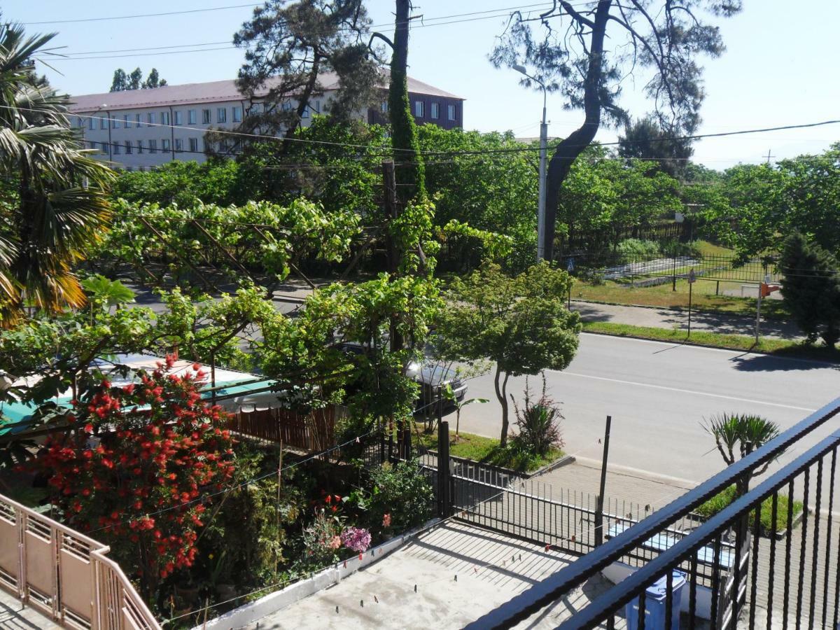 Guest House Nika Kobuleti Exterior foto